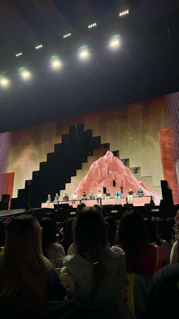 Oakland Arena, section: C, row: 8, seat: 3