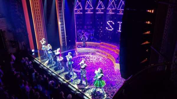 Royal Alexandra Theatre, section: Dress Circle Box H, row: H, seat: 1