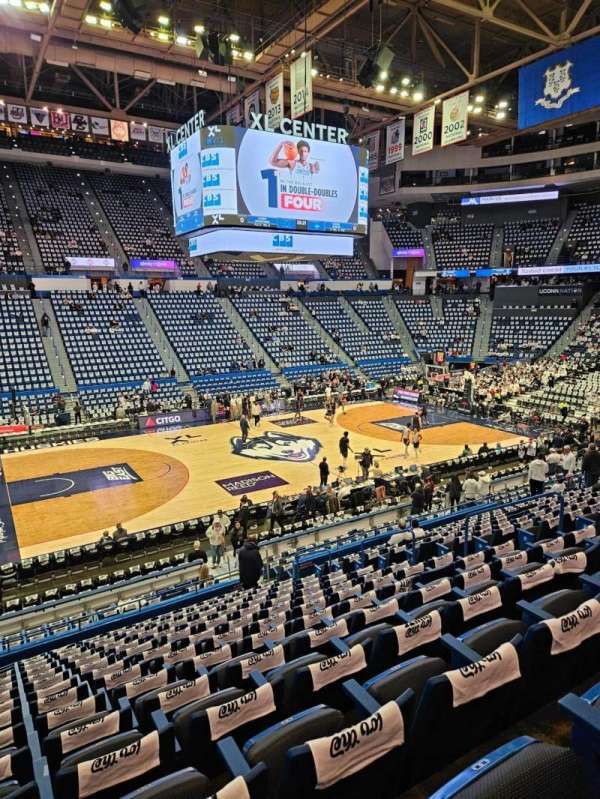 PeoplesBank Arena, section: 105, row: W, seat: 9