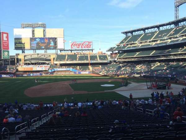 Citi Field, section: 122, row: 29, seat: 11
