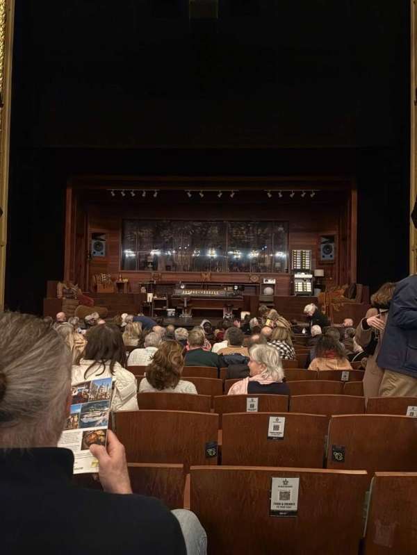 Emerson Colonial Theatre, section: Orchestra C, row: M, seat: 106