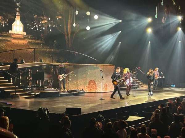 Gas South Arena, section: 117, row: H, seat: 18
