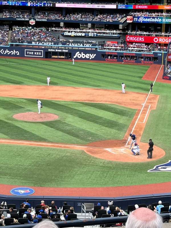 Rogers Centre, section: 227A, row: 4, seat: 5