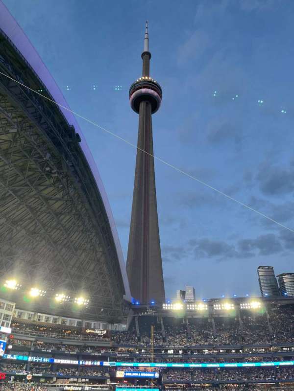 Rogers Centre, section: 138, row: 26, seat: 6