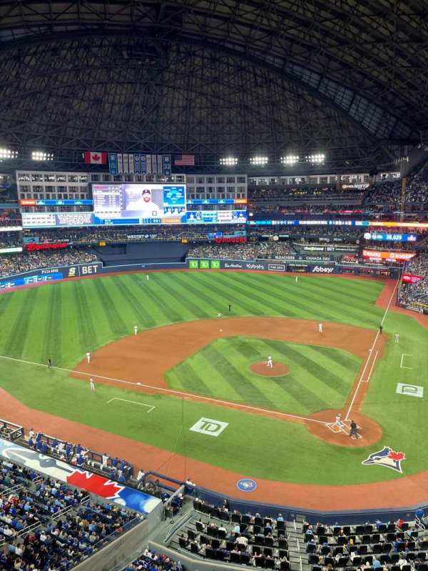 Rogers Centre, section: 537, row: 1, seat: 1