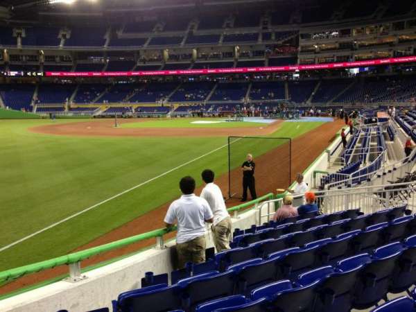 LoanDepot Park, section: 26, row: J, seat: 14