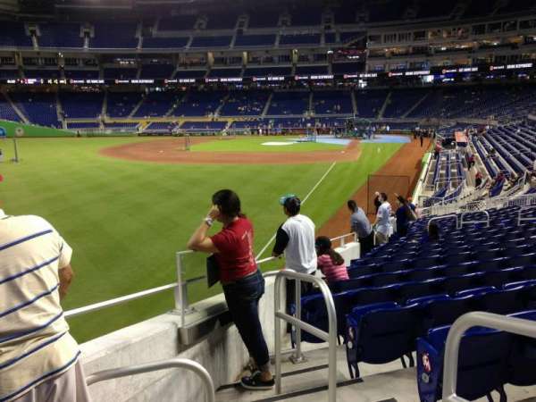 LoanDepot Park, section: 28, row: 11, seat: 1
