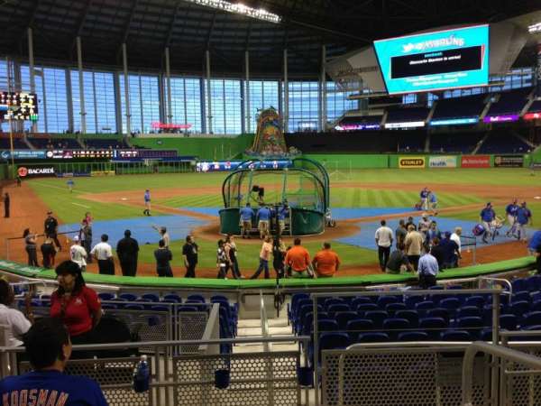 LoanDepot Park, section: 14, row: D, seat: 1