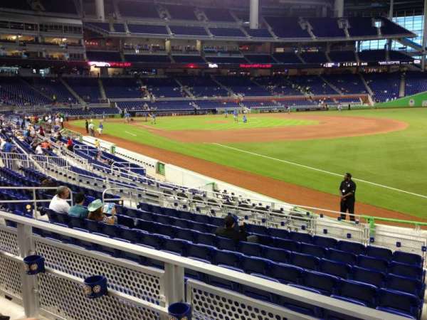 LoanDepot Park, section: 4, row: 2, seat: 1