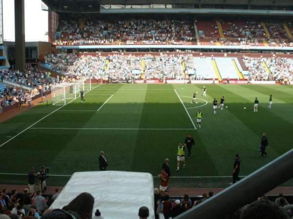 Villa Park, section: B5, row: 20, seat: 221