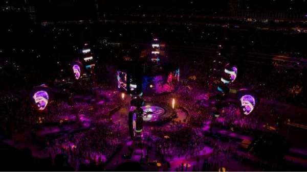 MetLife Stadium, section: 309, row: 18, seat: 13