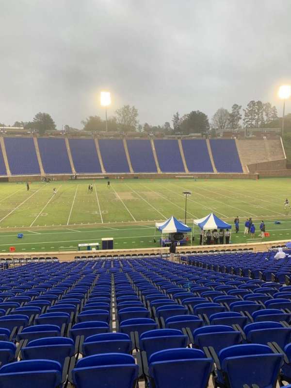 Wallace Wade Stadium, section: 26, row: W, seat: 15