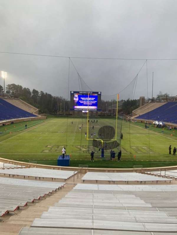 Wallace Wade Stadium, section: 16, row: U, seat: 8