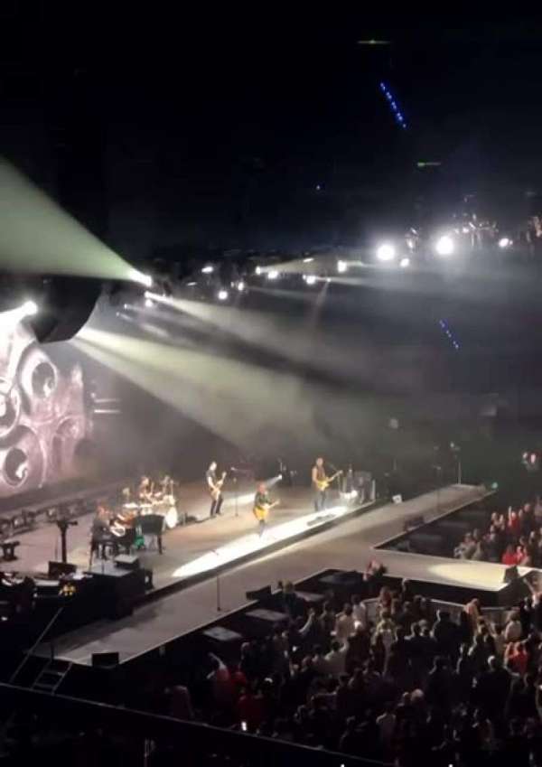 Arena Ciudad De México, section: 415, row: B, seat: 13