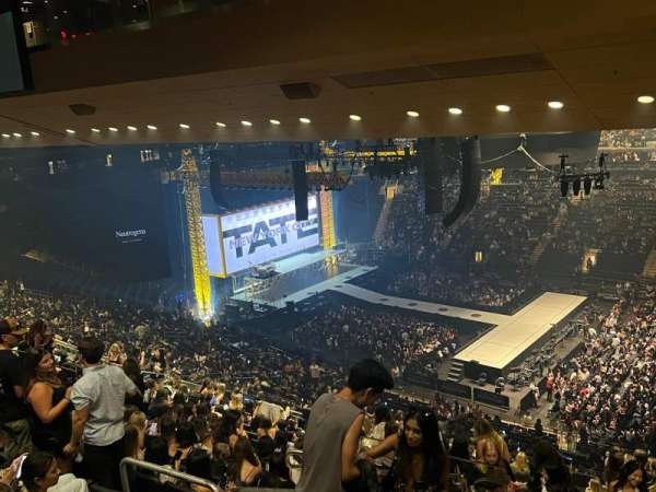 Madison Square Garden, section: 226, row: 15, seat: 3