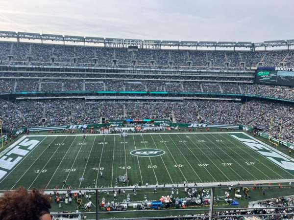 MetLife Stadium, section: 314, row: 3, seat: 21