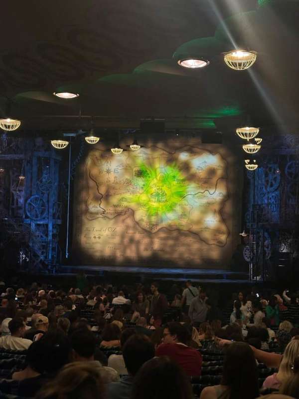 Apollo Victoria Theatre, section: Stalls, row: ZH, seat: 10