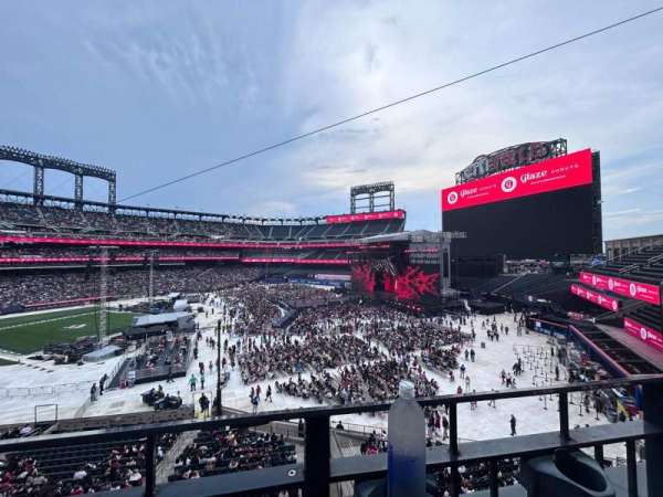 Citi Field, section: 306, row: A, seat: 5