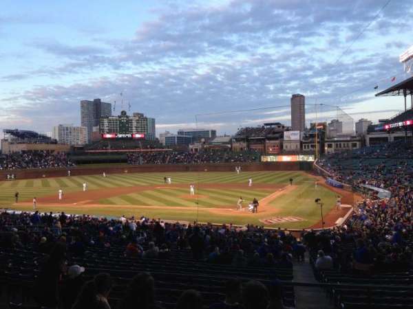 Wrigley Field, section: 215, row: 7, seat: 10