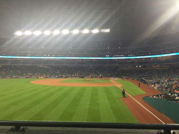 Daikin Park, section: 102, row: 2, seat: 11