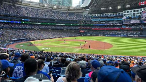 Rogers Centre, section: 115L, row: 40, seat: 101