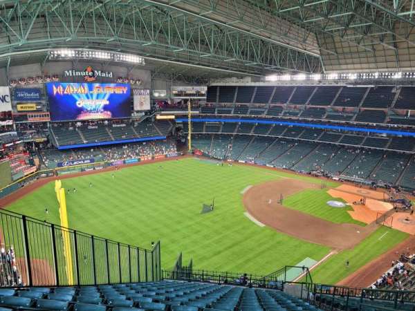 Daikin Park, section: 405, row: 17, seat: 12