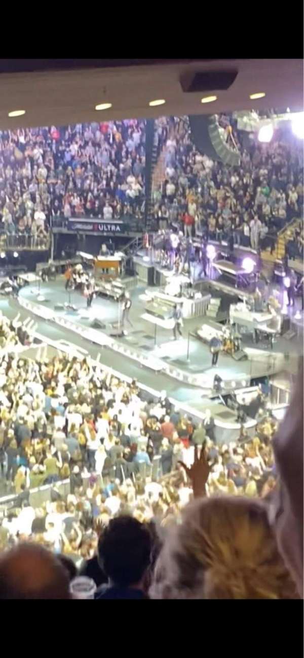 Madison Square Garden, section: 210, row: 20, seat: 15