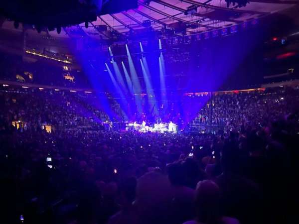 Madison Square Garden, section: 106, row: 6, seat: 5