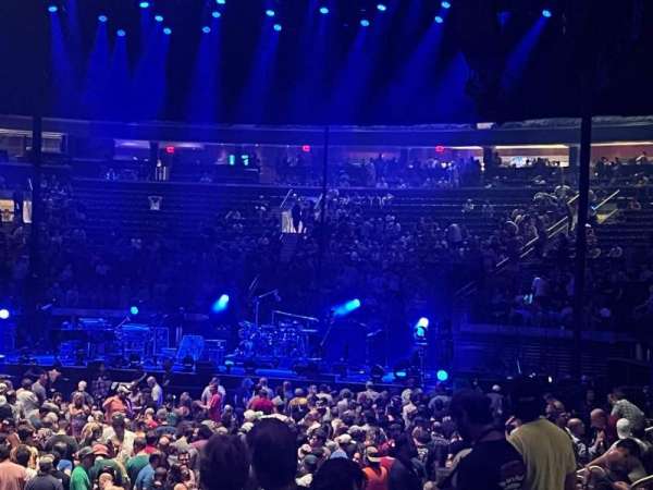 Madison Square Garden, section: 106, row: 6, seat: 5