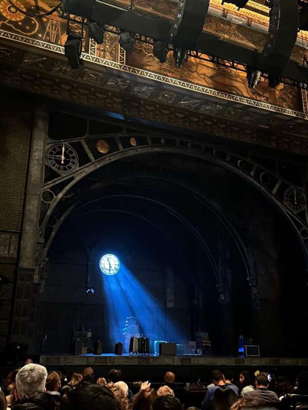 Hollywood Pantages Theatre, section: Orchestra LC, row: M, seat: 306