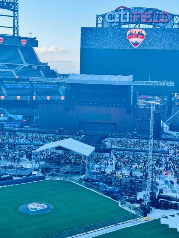 Citi Field, section: 412, row: 2, seat: 1