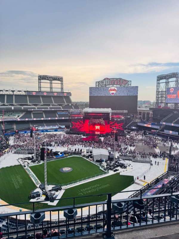 Citi Field, section: 511, row: 3, seat: 1