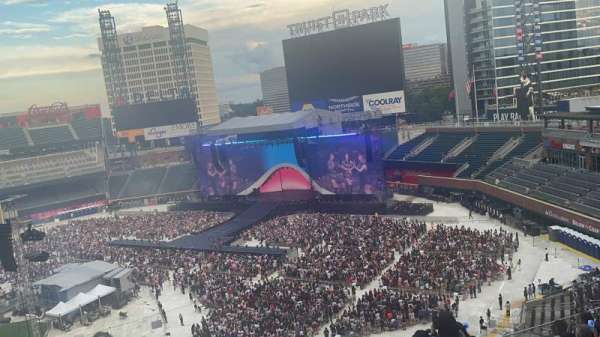 Truist Park, section: 317, row: 9, seat: 17
