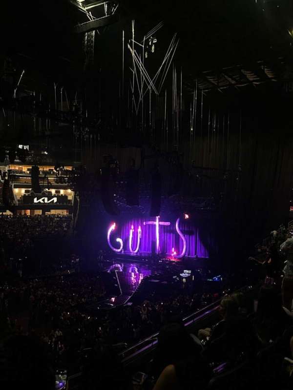 kia center, section: club C, row: 4, seat: 15