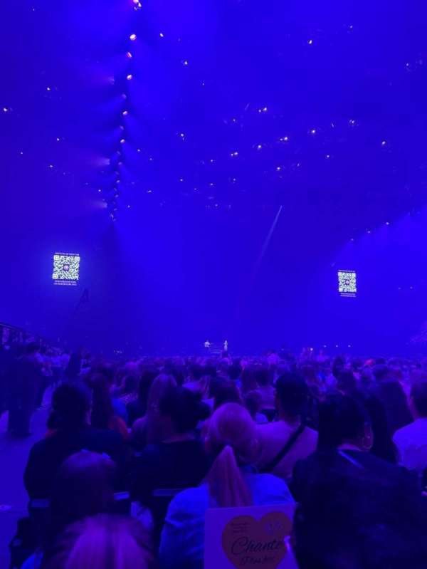 Accor Arena, section: Orchestre X, row: 48, seat: 1