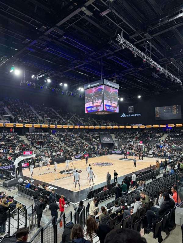 Adidas Arena, section: Gradin O, row: 3, seat: 13