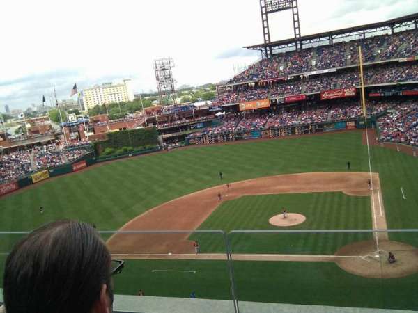 Citizens Bank Park, section: 324, row: 2, seat: 17