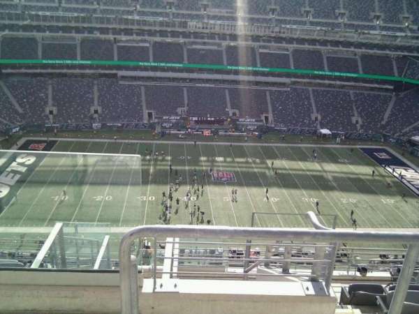 MetLife Stadium, section: 314, row: 13, seat: 27