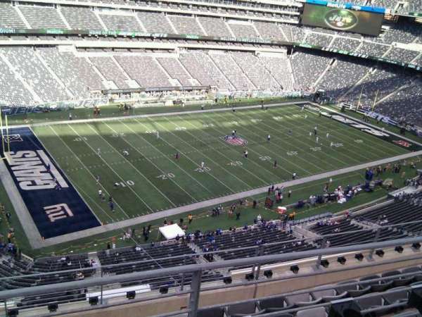 MetLife Stadium, section: 343, row: 6, seat: 18