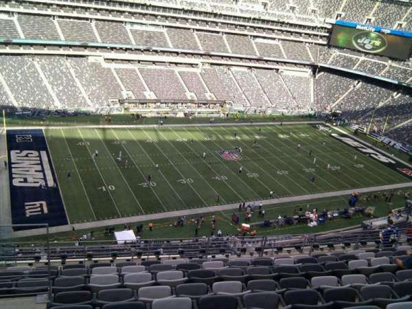 MetLife Stadium, section: 342, row: 13, seat: 22