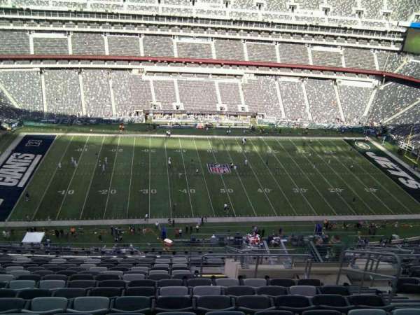 MetLife Stadium, section: 340, row: 19, seat: 6