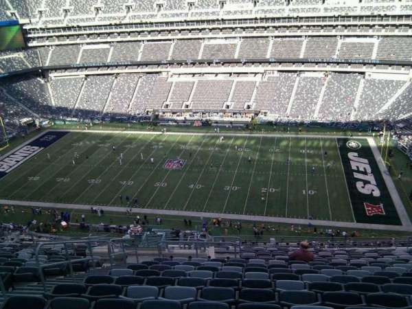 MetLife Stadium, section: 336, row: 22, seat: 23