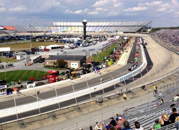 Dover Motor Speedway, section: 124, row: 22, seat: 7
