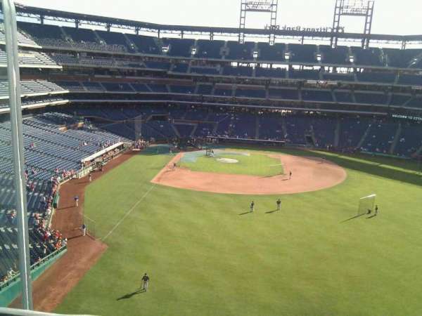 Citizens Bank Park, section: 303, row: 1, seat: 24