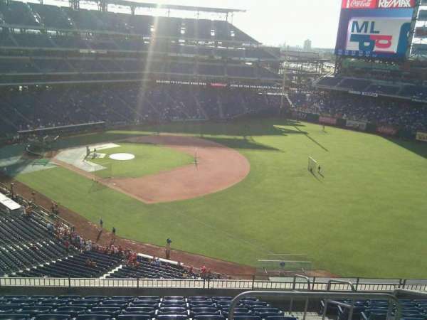 Citizens Bank Park, section: 310, row: 10, seat: 3