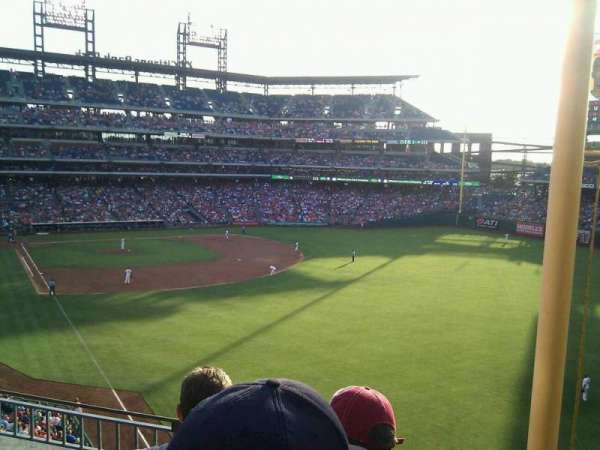Citizens Bank Park, section: 206, row: 3, seat: 15