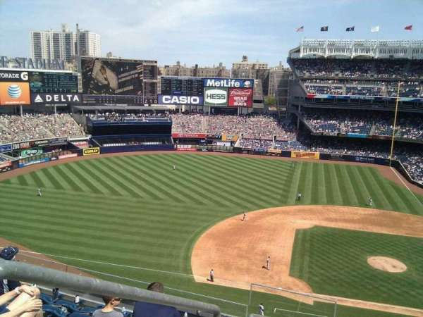 Yankee Stadium, section: 324, row: 7, seat: 20