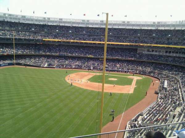 Yankee Stadium, section: 332B, row: 3, seat: 19