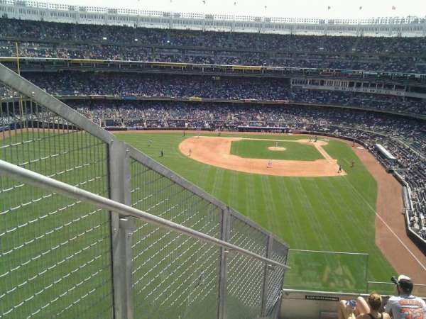Yankee Stadium, section: 334, row: 7, seat: 34