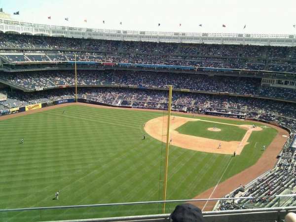 Yankee Stadium, section: 432b, row: 4, seat: 12